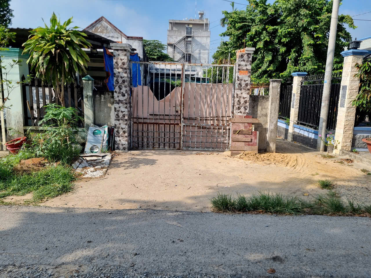 (L612) Bán nhà Đường số 5, xã Tân Thạnh Tây, dt 122m2, giá 3 tỷ