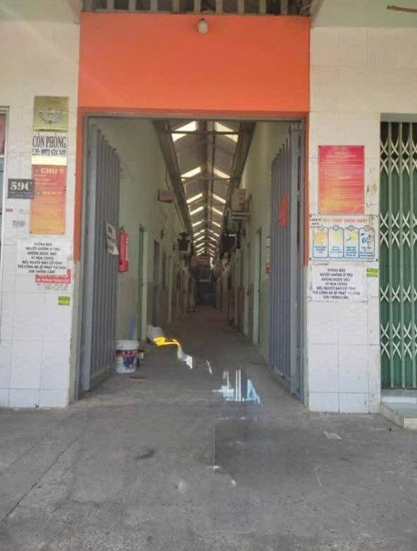 Bán dãy nhà trọ mặt tiền Huỳnh Thị Thơm sát chợ Việt Kiều trung tâm xã Tân Thông Hội Củ Chi TPHCM, DT: 10x43m.