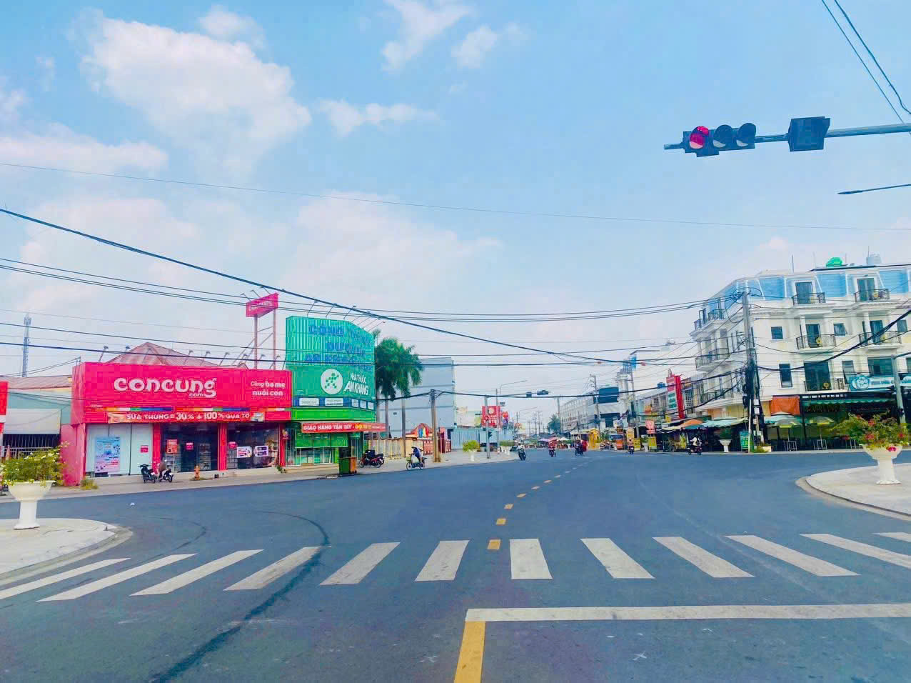 Bán lô thổ 5x26 MT Đan 3m Cách TL833 50m từ đất ra cviên Tân Trụ 400m Tại Xã Tân Trụ Tỉnh Tây Ninh