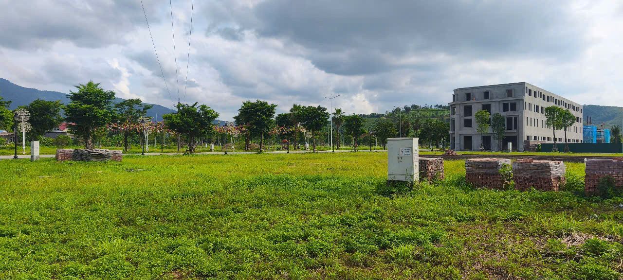 BÁN ĐẤT BIỆT THỰ CENTREVILLE LƯƠNG SƠN – 210M², MẶT TIỀN 10M – LÔ GÓC ĐẸP