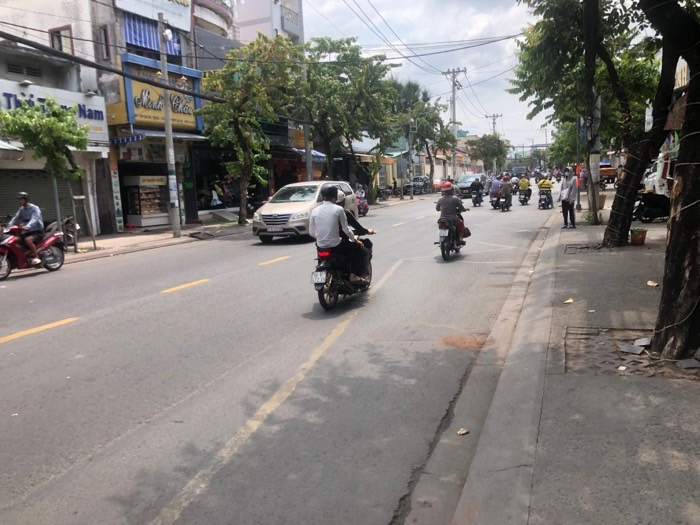 Bán đất 1.723m² ngang 23m giá 140 tỷ tại Xã Tân Xuân Huyện Hóc Môn