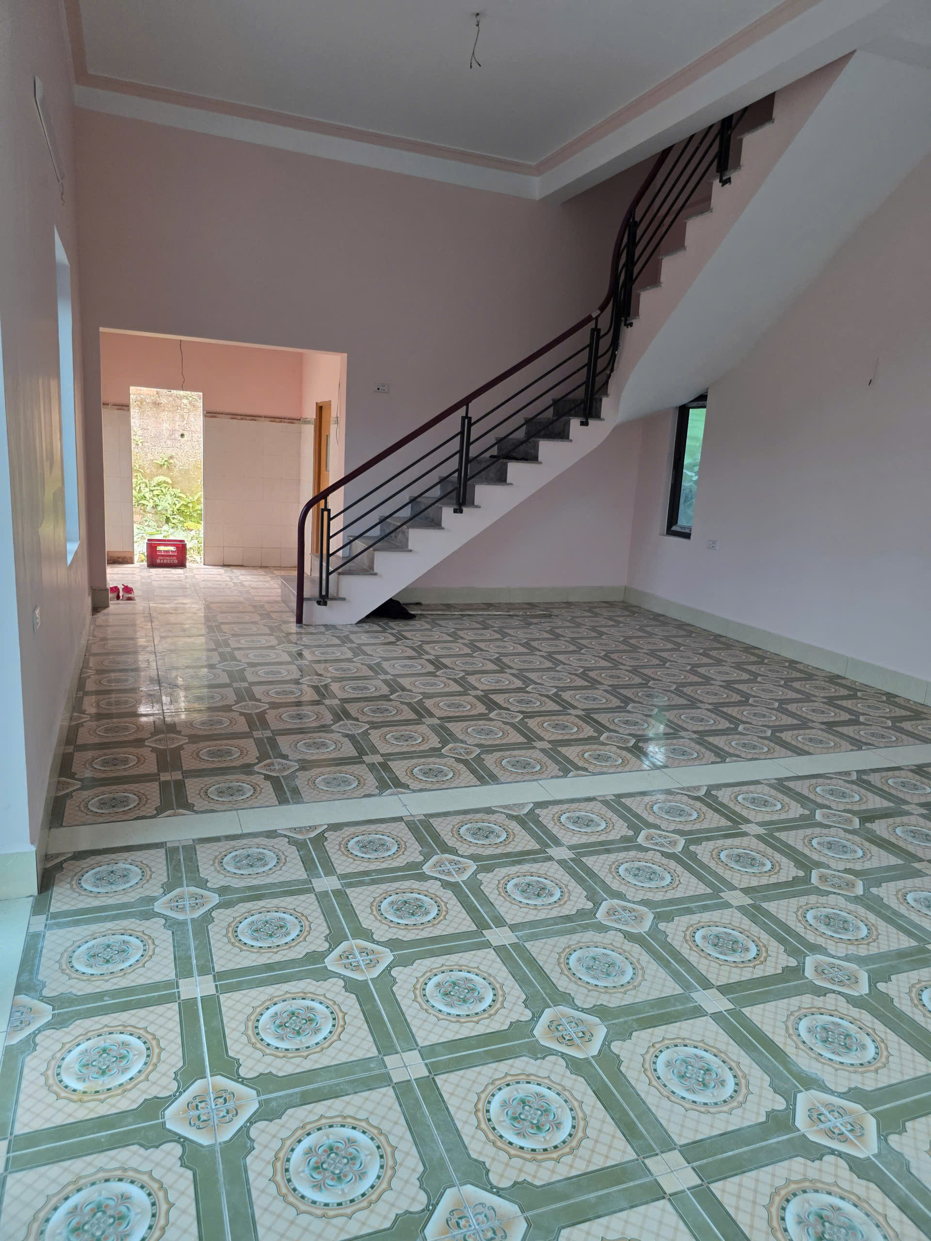 bán  căn nhà 2 tầng  chỉ có 1ty2xxx triệu gần nút giao Liêm Sơn, và đường 68m