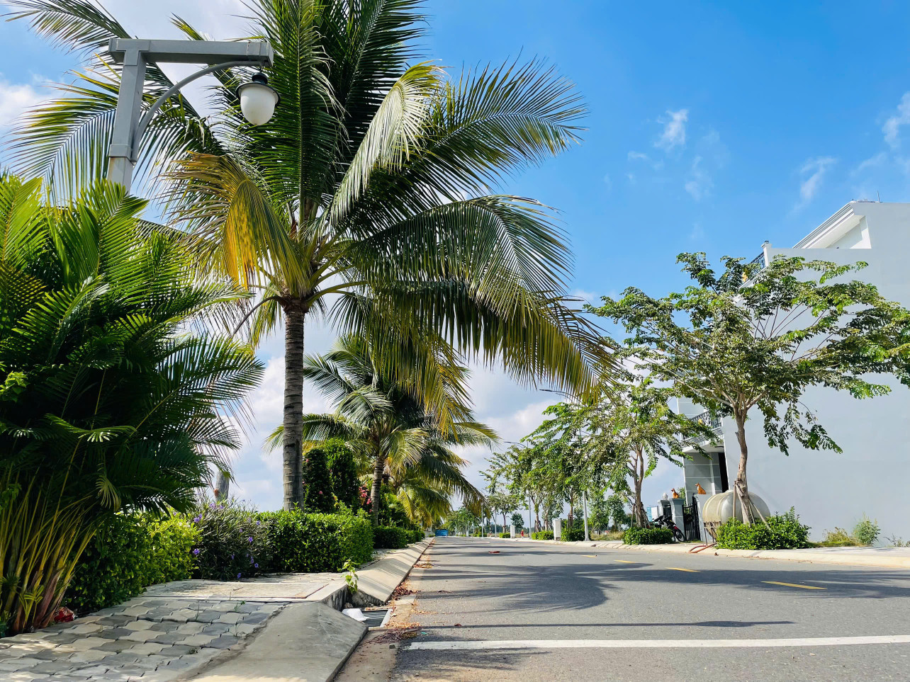 Đất nền Sổ cầm tay, King Hill Residence
