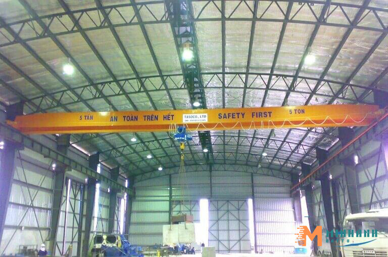 Cho thuê kho xưởng diện tích hơn 5000m2, đường xe container khu vực Thiện Tân, Vĩnh Cửu, Đồng Nai