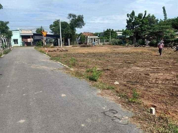 BÁN THU HỒI VỐN 5X40=200M2 SỔ RIÊNG THỔ CƯ, DÂN ĐÔNG GIÁ 290TR