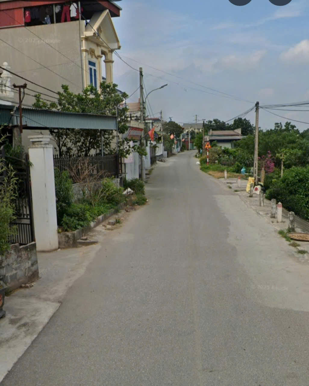 bán mặt đường kinh doanh buôn bán 👉viu sông cạnh hiệu thuốc tây tại thôn Nham Tràng, xã Thanh TÂN - THANH LIÊM- HÀ NAM
