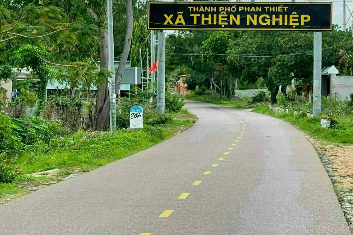 Đại Hạ Giá-Nhiều đất Sào-Mặt tiền DT715-Mũi Né(Thiện Nghiệp)-Lâm Đồng