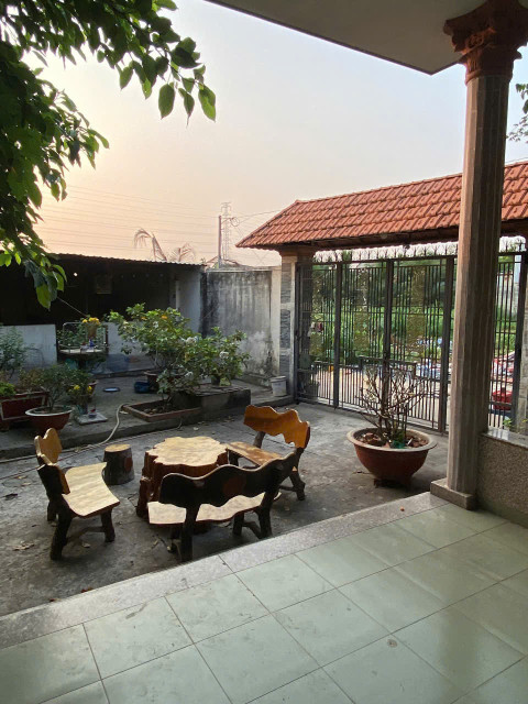 BÁN NHÀ VƯỜN HẺM XE HƠI – 410M² – THỚI TAM THÔN, HÓC MÔN – GIÁ 10 TỶ TL