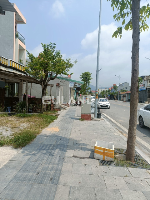 BÁN ĐẤT MẶT ĐƯỜNG CHÍNH KINH DOANH XÃ THỐNG NHẤT