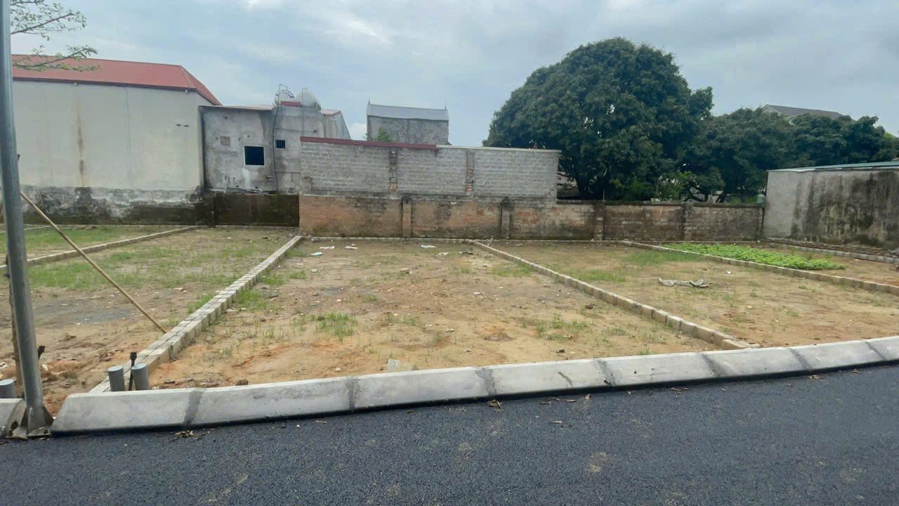Bán lô 81m thủy xuân tiên chương mỹ , ô tô tận đất đường nhựa giá chỉ 1,85 tỷ