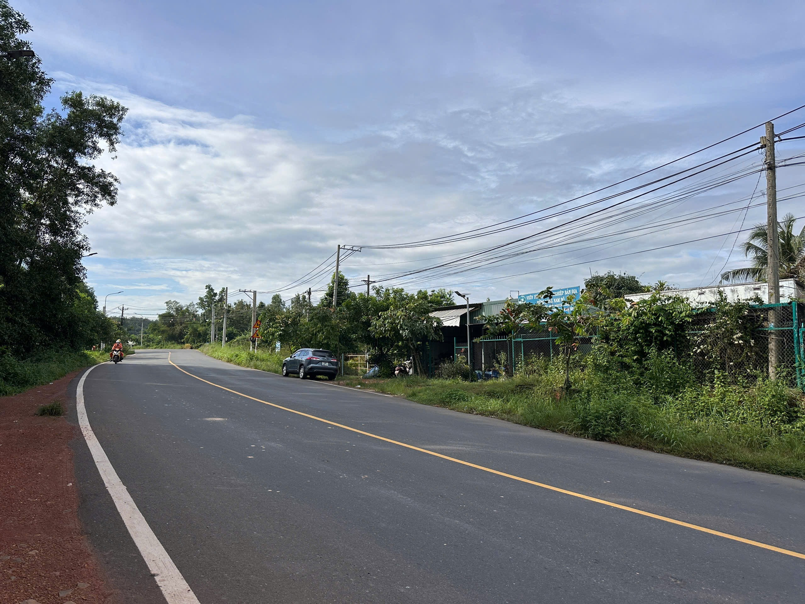 Bán đất 3280m² có sẵn 300m² thổ cư ngang 34,5m giá 51 tỷ tại Xã Trị An