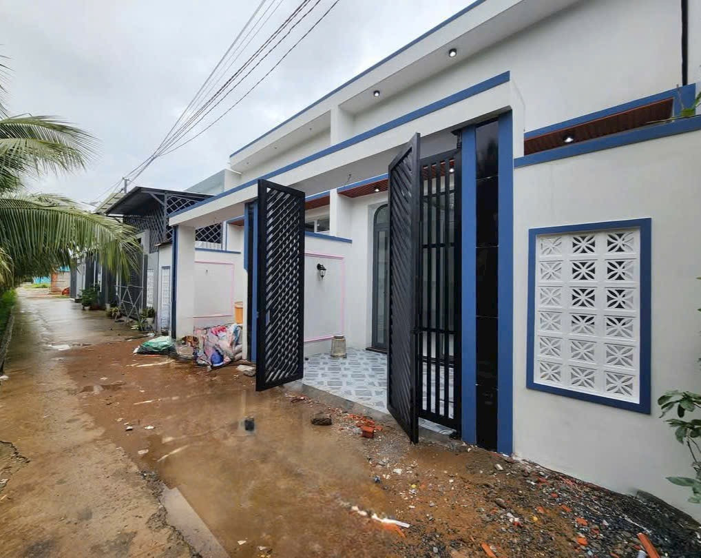 [ Trung An, Mỹ Tho] Nhà mới đường ô tô cách đường Bà Tư Gạo 30m