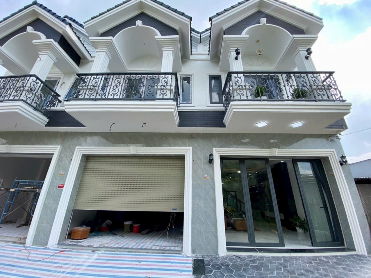 { Trung An } Mở Bán 3 căn nhà lầu mẫu rất đẹp