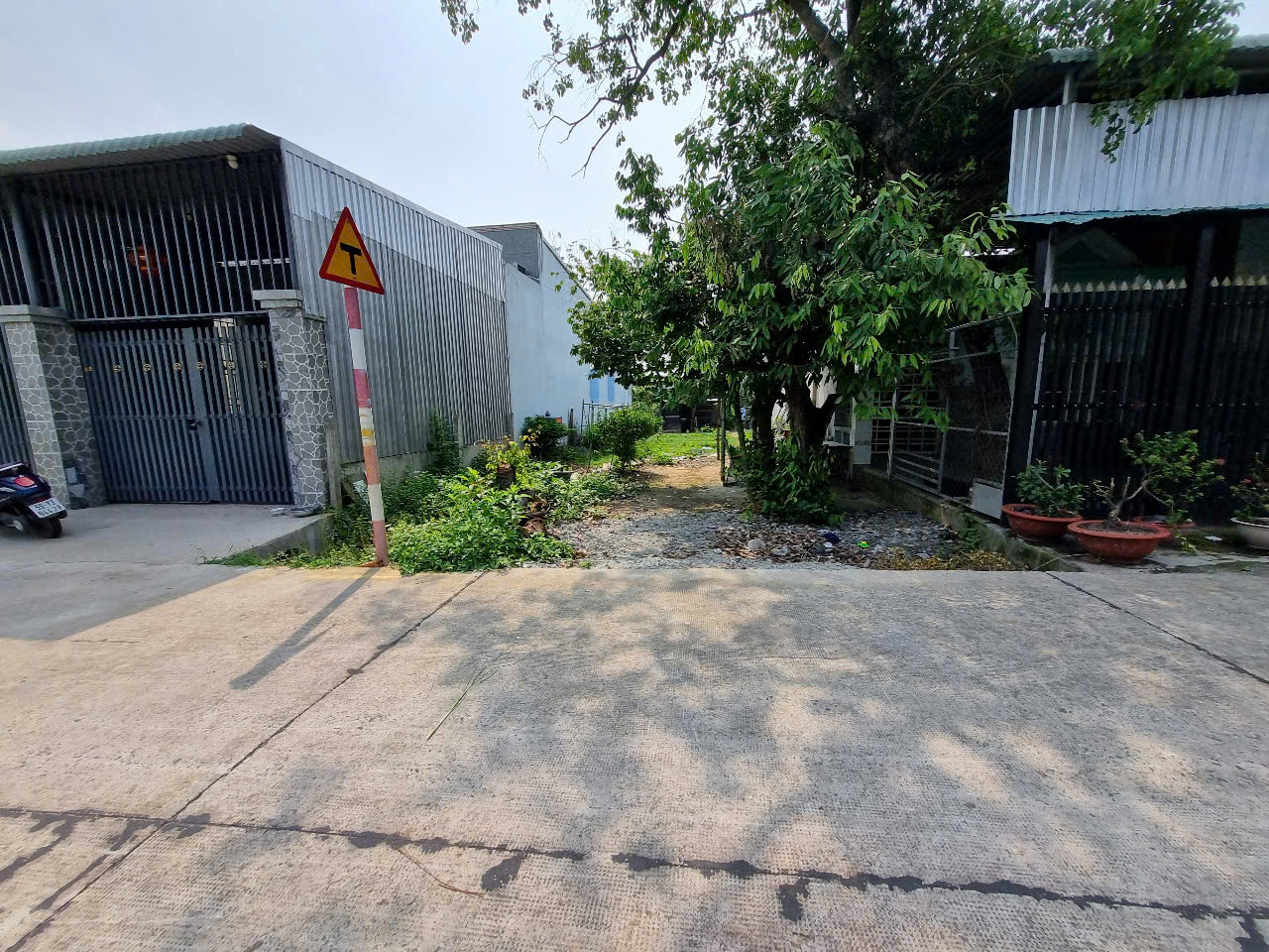 (L627) Đất đường thông ra Tỉnh Lộ 2, xã Trung Lập Thượng, dt 163m2, giá 2 tỷ