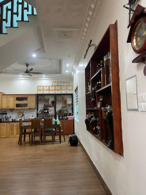 Bán nhà 94.8m² ngang 4M3m giá 4.5 tỷ Xã Ứng Thiên