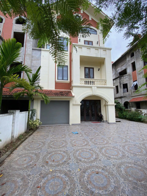 Cho thuê Biệt thự ngay Thiên Đường Bảo Sơn 320m2, 17 Triệu VP công ty kết hợp ở gđ