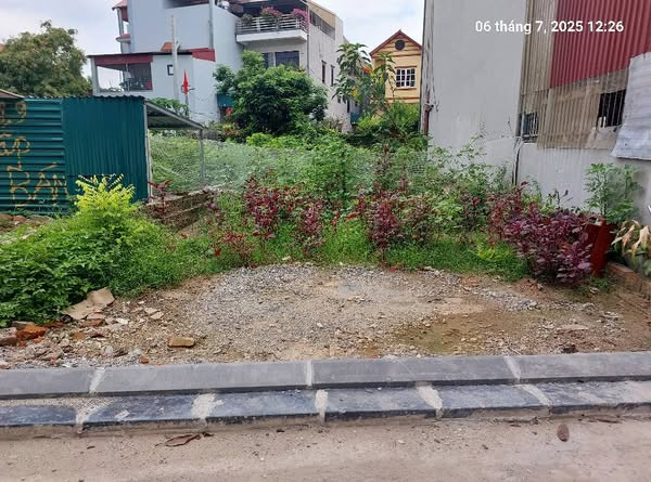 Đất Vân Nội (cũ), Phúc Thịnh, 98m2, mt5m, 7.6 tỷ, ô tô thông.