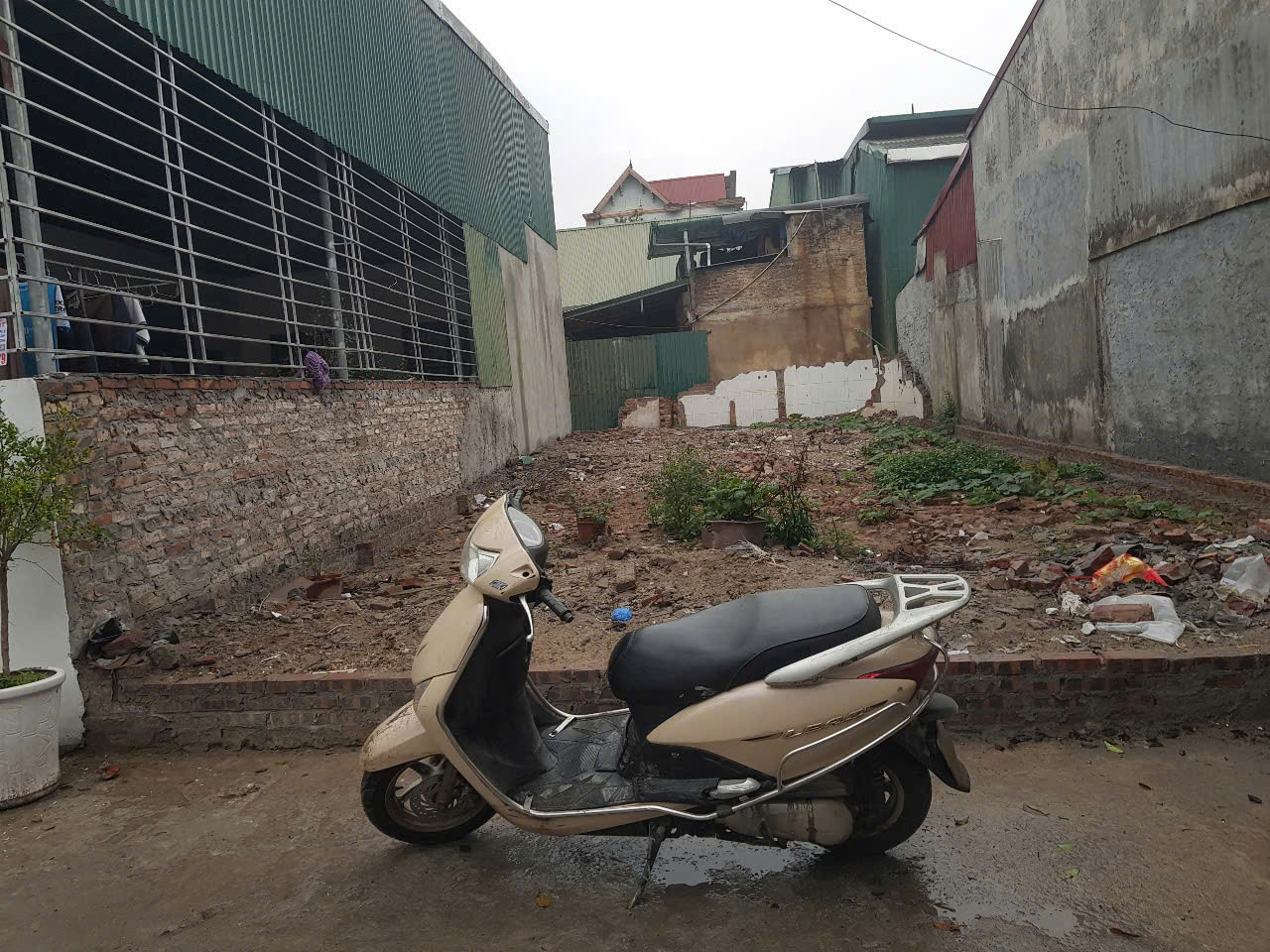 CƠ HỘI VÀNG SỞ HỮU ĐẤT VĂN TỰ THƯỞNG TÍN - HÀ NỘI 

 Lô đất đẹp - Vị trí đắc địa -108 m2  Giá chỉ 3,35 tỷ!