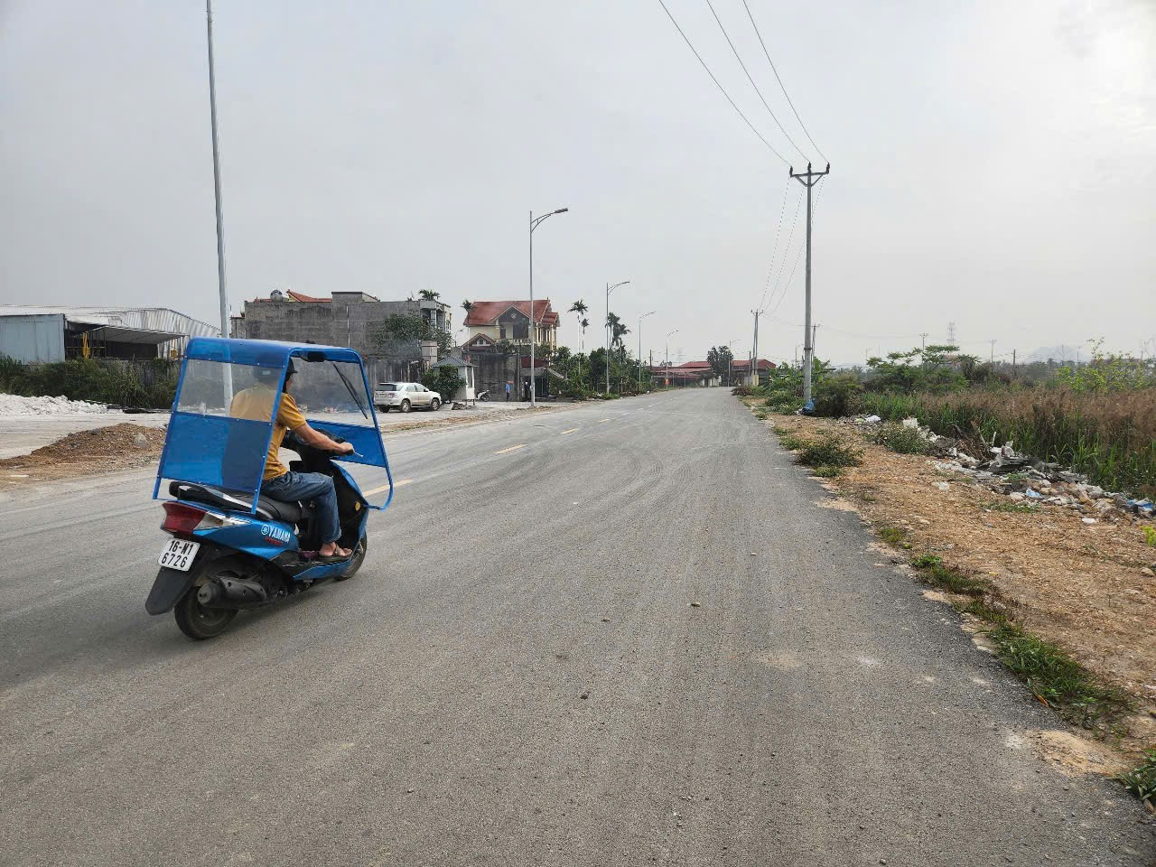 Bán đất 100m² ngang 5m. mặt đường 352. giá 2.05 tỷ Xã Việt Khê( Lại Xuân). liên hệ 0362558882