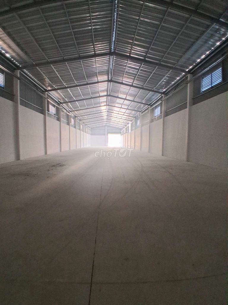Cho thuê xưởng Vĩnh Tân, Tân Uyên gần KCN Vsip 2A, giá 70 triệu/tháng