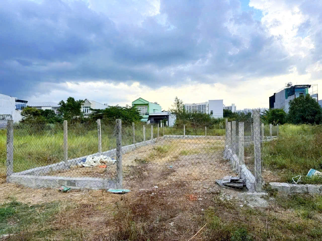 BÁ.N ĐẤT ĐƯỜNG OTO NÉ NHAU, NGANG 6,5M VĨNH CHÂU, KẾ BÊN KDT MỸ GIA Diện tích 166.4m2 full ONT, Ngang 6.5m Gi.á bá.n: 4ty2
lh e Trinh