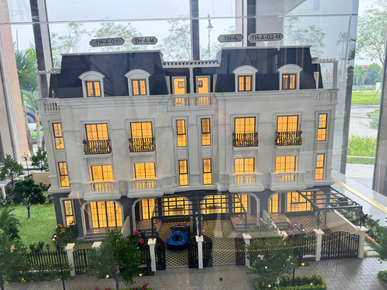 Bán SHOPHOUSE Hồng Hạc City – Phú Mỹ Hưng 2, pháp lý rõ ràng, vay 0% lãi suất, giá F0 hấp dẫn