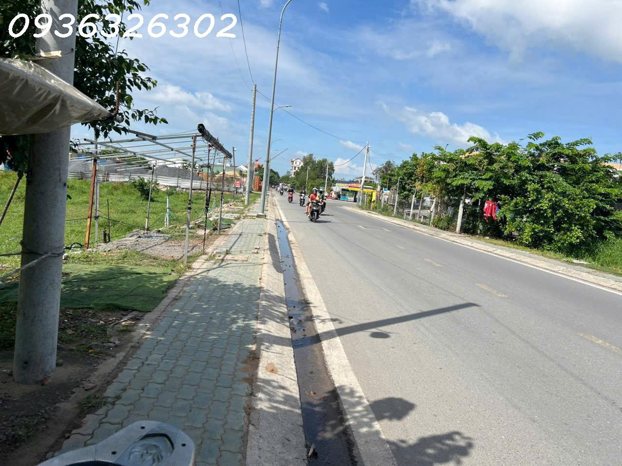 Đất Ở  Mặt Tiền Kênh Tiêu Xuân Thới Đông Hóc môn 1000m2