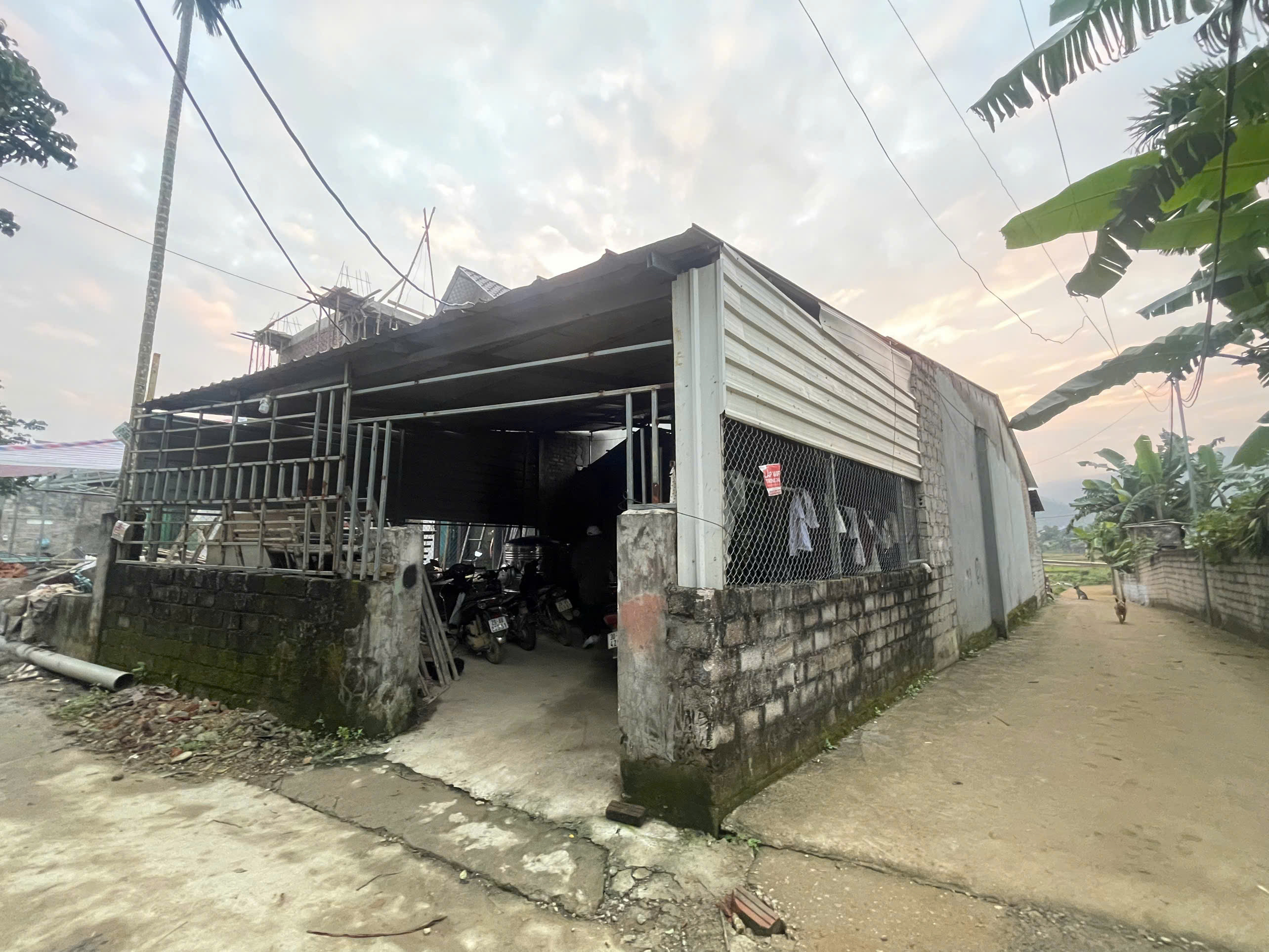 Bán Nhà riêng 150m² thổ cư 150m² giá 2.02 tỷ tại Xã Yên Trung Huyện Thạch Thất Hà Nội