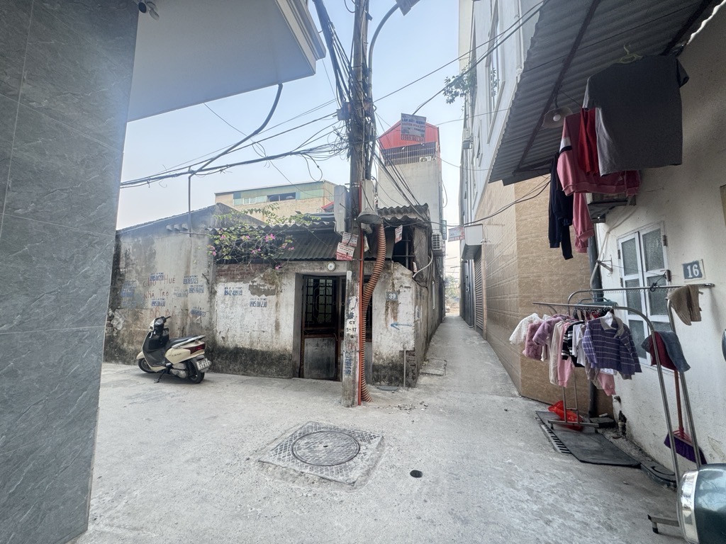 BÁN NHÀ 3 TẦNG *50M2 TẠI HÀ HUY TẬP, YÊN VIÊN, GIA LÂM.