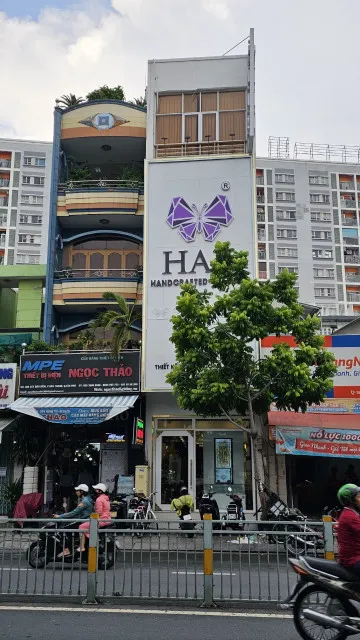 Bán nhà 5 tầng mt kd Lũy Bán Bích. P Hòa Thạnh . có thang máy