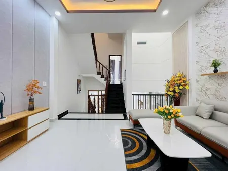 Bán nhà chính chủ 4x30m chỉ từ 2.5x tỷ SHR, ngay làng nghề sơn mài Thủ Dầu Một