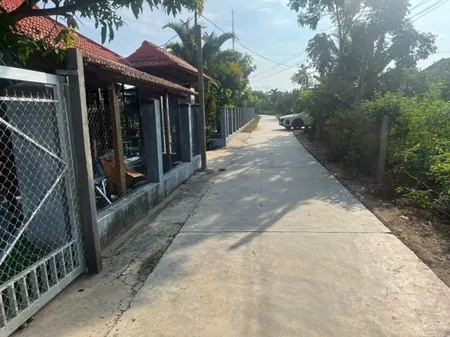 0938.113.403 Ms Thảo Thôn 3 Ninh Sơn, gần chợ trường học