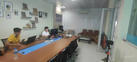 Bán trung tâm anh ngữ 15 phòng học, 1 trệt 5 lầu. Mặt tiền Thủ Khoa Huân, thu nhập 60tr/tháng