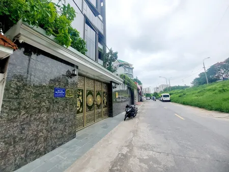 Bán nhà Bát Khối 104/169m, 3 tầng, mt 8m, giá 21 tỷ