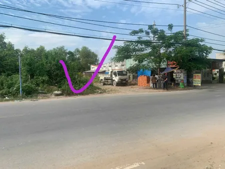 Đất thổ 2mt . 2368.5m2 thổ 1.368m2 Đường Dương công khi .xã Tân Hiệp