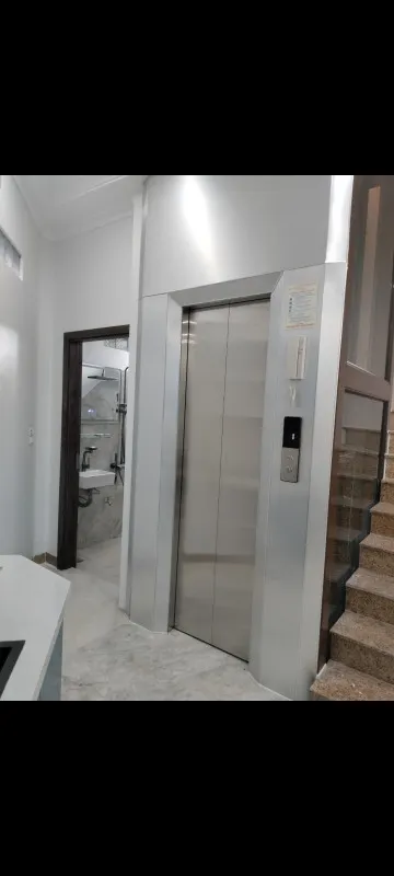 Bán nhà Thịnh Quang (Đống Đa) 40m, 6 tầng, mt 6.4m, giá 10 tỷ