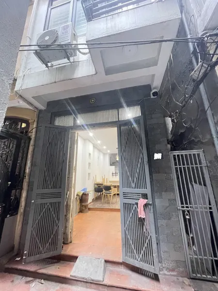 Bán nhà Hào Nam (Đống Đa) 28.1/32m, 4 tầng, mt 3.2m, giá 5.9 tỷ