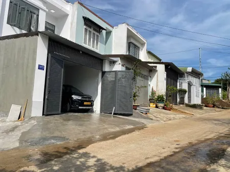 NHÀ HẺM 120 Y NUÊ - TÂN THÀNH
