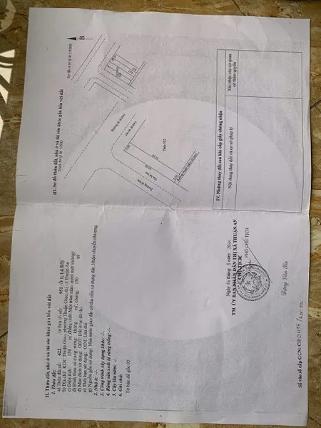 Bán đất và nhà 300m2 . Ngay KDC phường Thuận Giao, cặp góc quá đẹp. Lh 0986694438