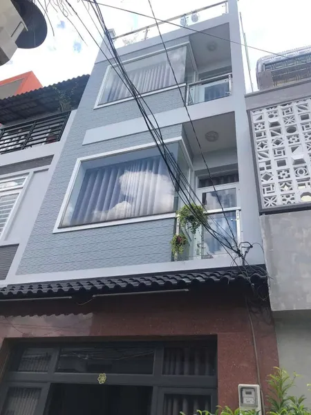 Cuối năm xả hàng.CHÍNH CHỦ KÝ GỬI GIẢM 50TR NHÀ Q5 LÀM ĂN KINH DOANH BUÔN BÁN , Ở ĐỀU ĐƯỢC , THUẬN TIỆN DI CHUYỂN