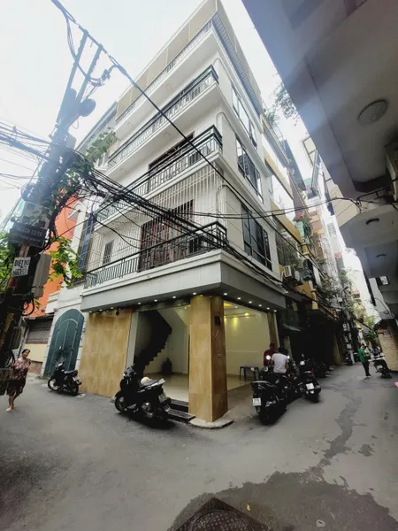 Bán nhà Vương Thừa Vũ 31/40m T2, 5 tầng, mt 4.8m, giá 12.9 Tỷ