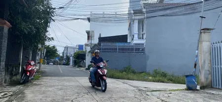 Bán  lô góc phường Hiệp Thành TDM Bình Dương. 140m2 có 100 thổ cư giá 2.9 tỷ