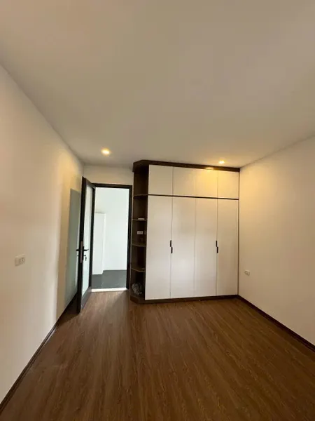 Bán nhà Minh Khai (Hoàng Mai) 42m, 4 tầng, mt 3.5m, giá 5.8 tỷ
