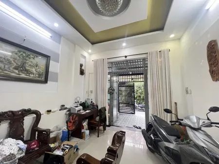 Giảm 100tr Nhà 3 tầng Lê Văn Khương Q12, 87m2, 5x17.3m