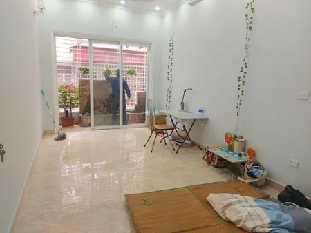 Bán nhà  Trịnh Đình Cửu (Hoàng Mai) 43m, 5 tầng, mt 3.2m, giá 11 tỷ