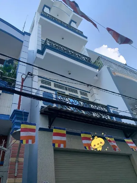 Bán nhà Hẻm rộng sạch sẽ, 3 Tầng thoáng mát Âu Dương Lân Q8