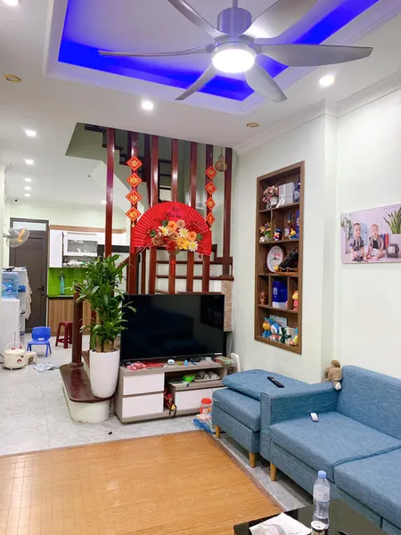 Hàng HOT! Phùng chí kiên,30m oto tránh,Ngõ To,DT:35m2 x 4Tầng,Giá: 7.5 tỷ Cầu Giấy