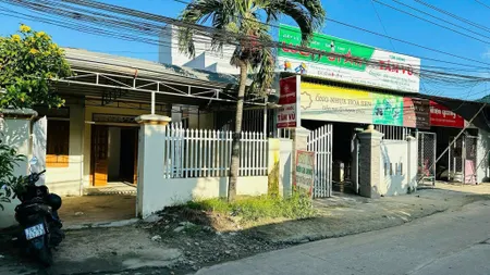 Bán đất tặng nhà