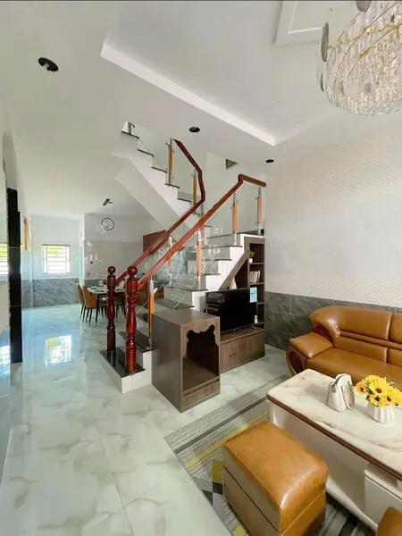Nhà giá rẻ ngay quốc lộ 50 cầu ông thìn thị trấn cần giuộc