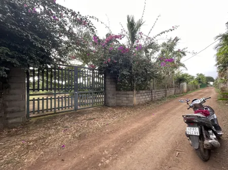 Bán đất 4397.3m² ngang 30m giá 5.5 tỷ tại Xã Hòa Thuận Thành phố Buôn Ma Thuột